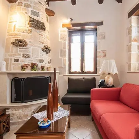 Eva Traditional Houses In Volimes