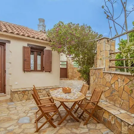 Eva Traditional Houses In Volimes Ano Volimes