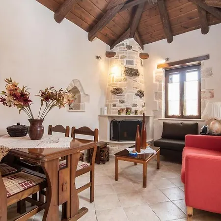 Villa Eva Traditional Houses In Volimes Ano Volimes