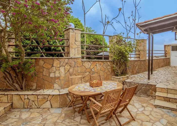 Eva Traditional Houses In Volimes Ano Volimes